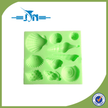 Multifunctional mouth shape silicone ice tray with high quality