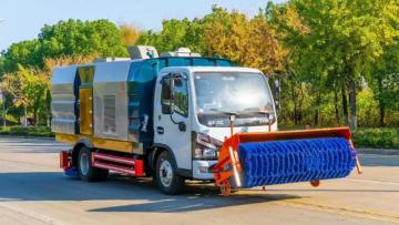 Outdoor Truck Mounted Vacuum Street Sweeper