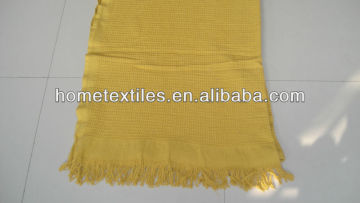 thermal cellular blanket with tassel