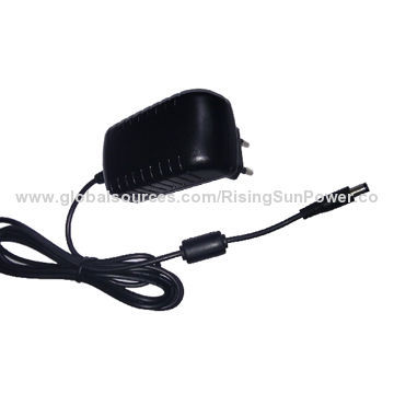 15V/1A 15W UK-type Power Adapter with 100 to 240V AC Input Voltage, KCC, CE, UL, GS, FCC, C-Tick