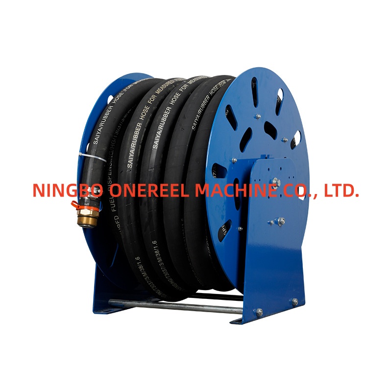 Automatic Telescopic Oil Hose Reel (2) Automatic Telescopic Oil Hose Reel (2)