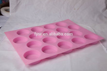 18 scoop practical silicone cupcake modle