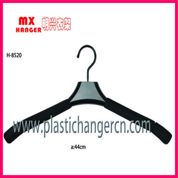 plastic laundry hanger