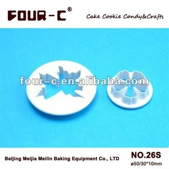 Plastic pastry cutter, cake decorating equipment
