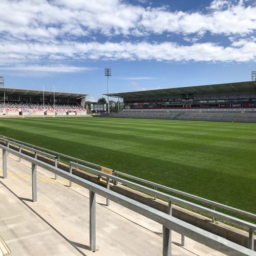 I benefici dell&#39;erba artificiale del rugby