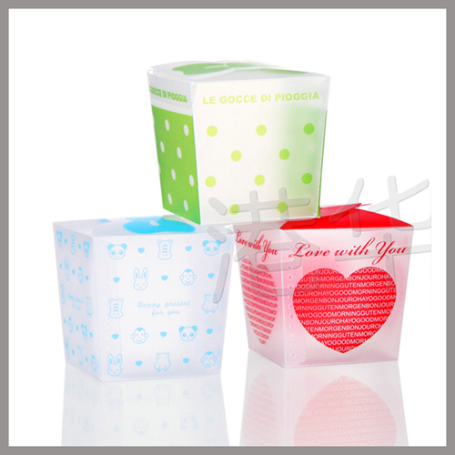 Hot selling popular various style eco-friendly attractive offset printing love transparent plastic box for gift