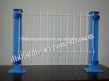 Triangular Wire Mesh fence/ Triangular bending Wire Mesh fence