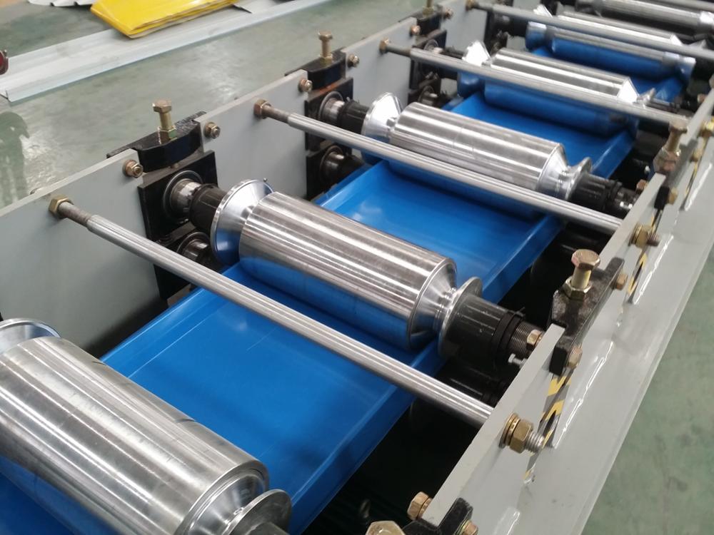 Metal Sheet Standing Seam Roof Manufacturing Roll Forming Machine