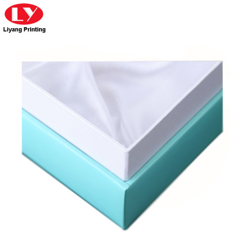Paper Boxes Packaging Cosmetic Box with Satin Insert