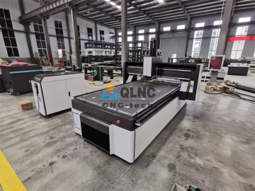 CNC Wood Cutting Machine Mdf Aluminum Alucobond Pvc
