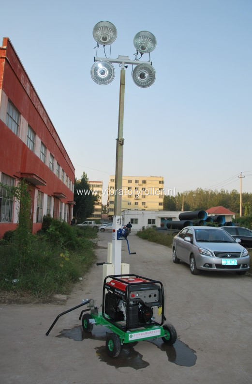 400W*4 Construction Small Telescopic Mobile Lighting Tower