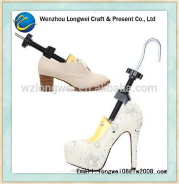 LW new design aromatic cedar shoe trees