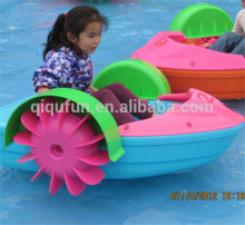 cheap aqua hand paddle boat,kids aqua paddler boat/kids paddle boat/water park paddle boat