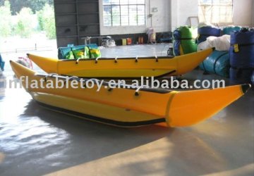 Inflatable banana boat