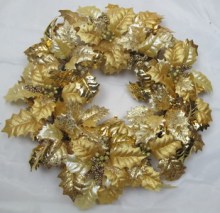 Holly leaf wreath