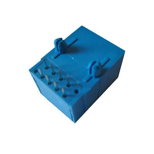 Presa RJ11 1x1P in plastica piena con ingresso laterale