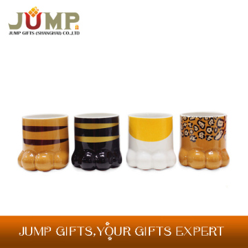 Top quality ceramic mug,hot sale ceramic animal foot shaped mug