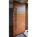 Soundproof Waterproof Solid Wooden Pivot Door Front Entry