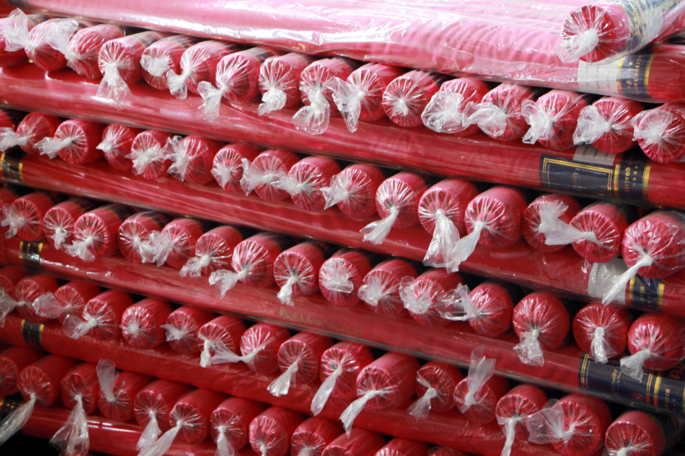 Tela de poliéster 100 Pongee 100 Polyester Pongee Fabric