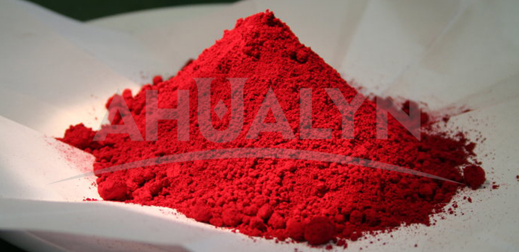 Carmine powder