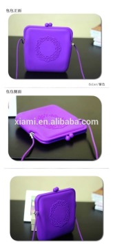 latest design multicolor rectangle shape embossed stripe silicone hangbag
