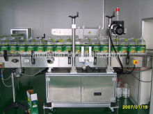 automatic bottle labeler