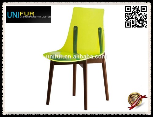 Unique style transparent wholesale plastic chairs with wood base