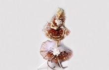 8" Christmas Porcelain Doll Music Box With Brown Vitoria Girl Doll