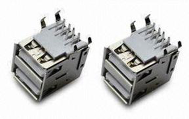 USB A ประเภท Receptacle Triple Stack Angle Dip13.14mm