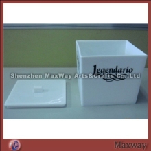 White ingenious square acrylic ice bucket