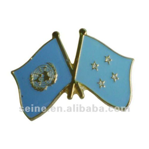 Customized United Nations &Micronesia Cross double flag lapel metal pin gifts