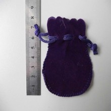 velevet pouch for rings packing