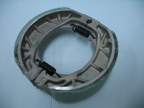 Motorcycle Parts Motorcycle Brake Shoes for Suzuki Gn125h