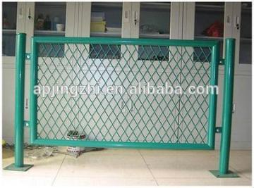 Double edge wires welded mesh fence