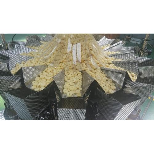 Automatic small potato chips package machine