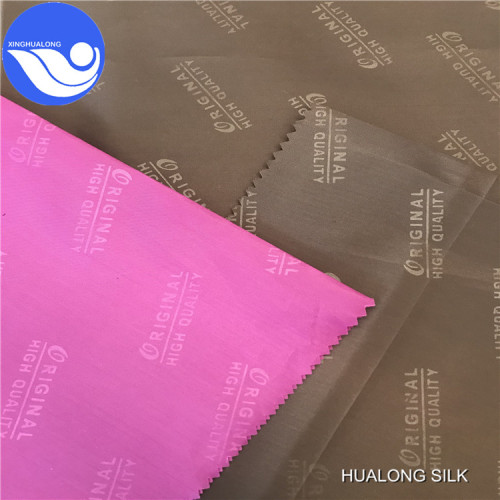 Pabrik kain polyester emboss taffeta