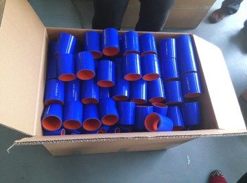 Alibaba truck auto parts rubber straight hose coupling