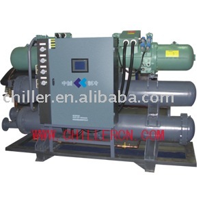 Screw type water cooled chillers