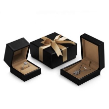 Flip Box Jewelry: Unique Jewelry Designs and Creations