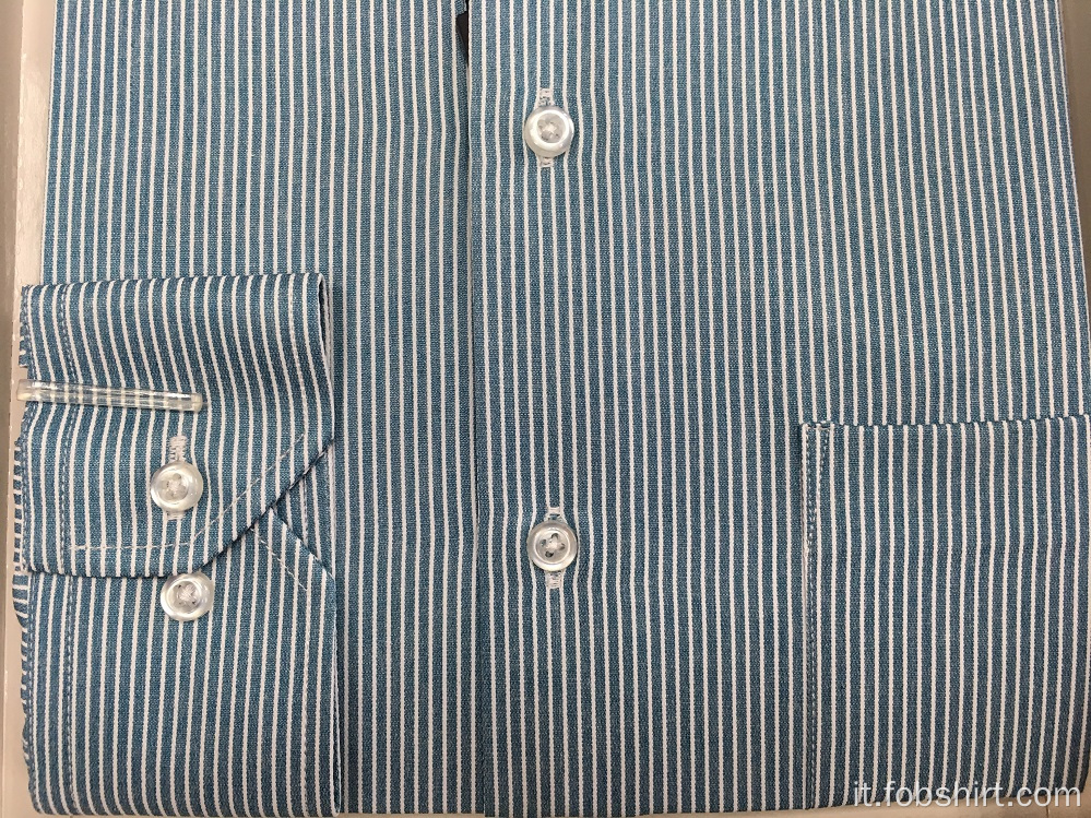 Camicia da lavoro tinta in filo