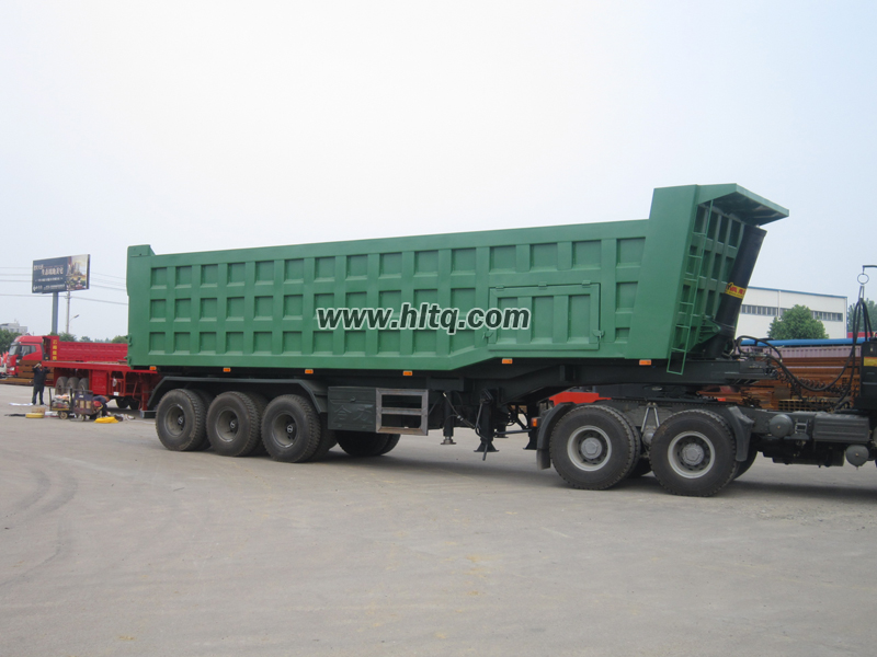 Dump semi trailer