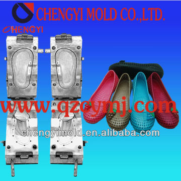 MANUFACTURER PVC AIR BLOWING SOLES MOULD (PVC AIR BLOWING SLIPPERS MOULD,PVC AIR BLOWING SHOES MOLD)