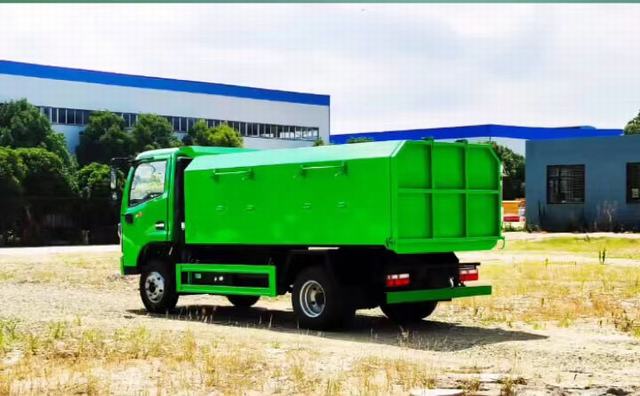 تفريغ سعر الشاحنة 4x2 6x4 8x4 Tipper Truck