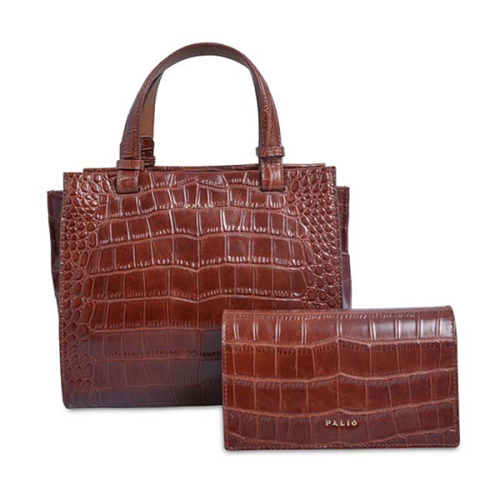 Sac à main en cuir façon crocodile bordeaux