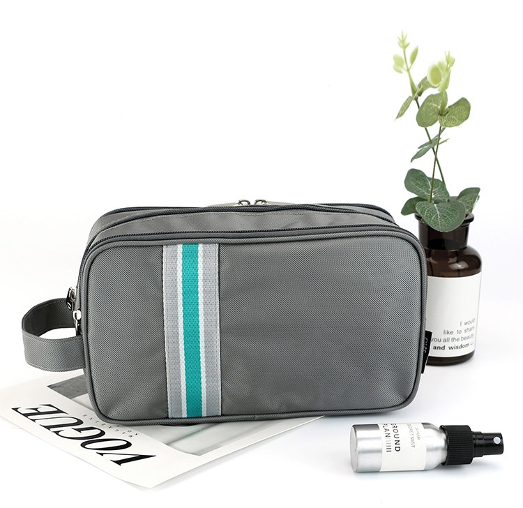トイレットバッグ Toiletry Bags