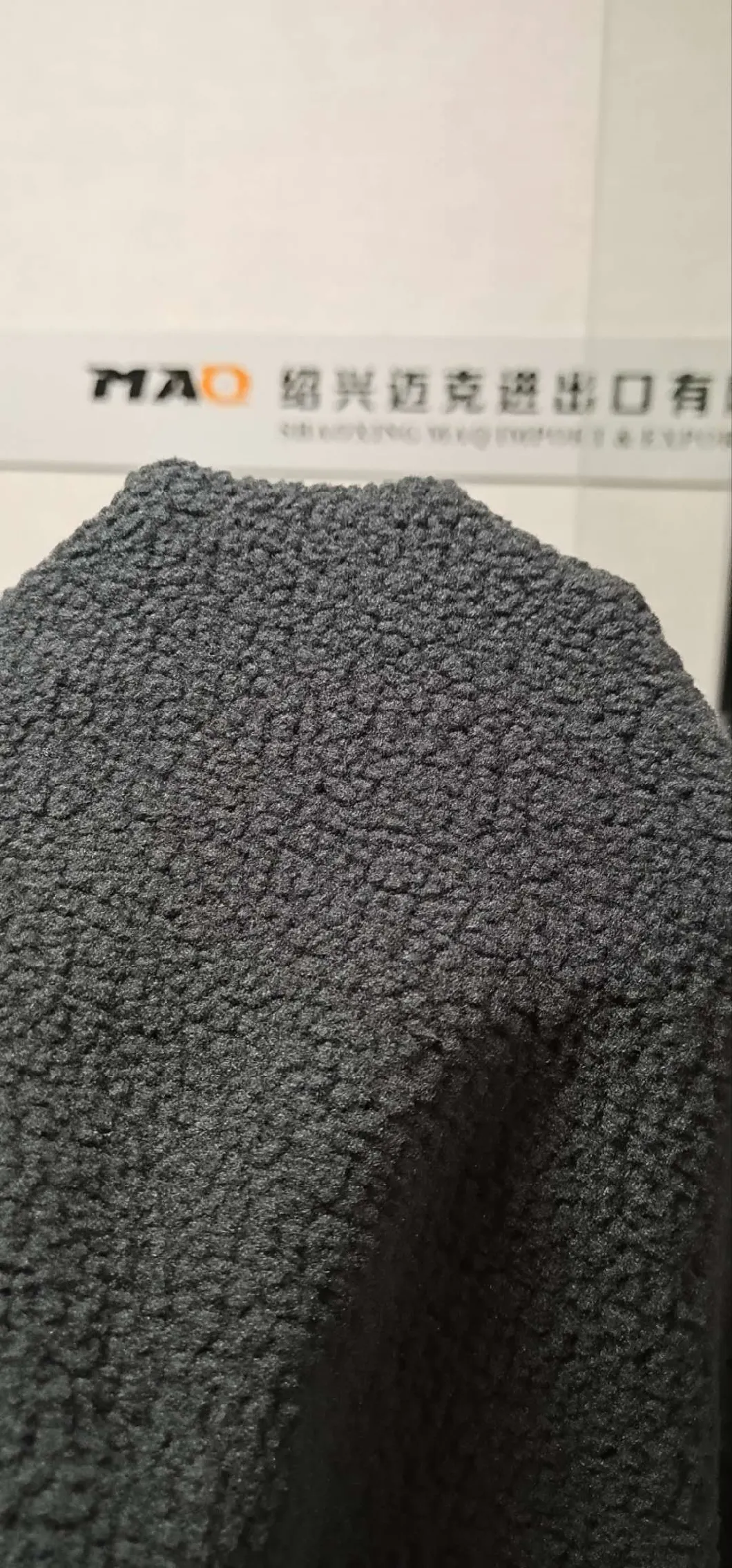 100%Polyester Lamb-Like Fleece (aiertai) Knitted Fabric
