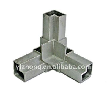 Aluminum corner joint