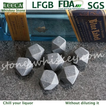 Icon whiskey rock black