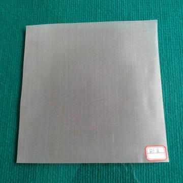 Plain weave wire screen mesh