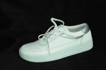 Women's New Leather Wild Lace-Up Low-Top Casual Shoes